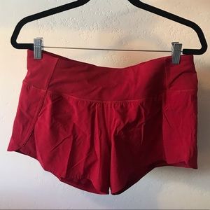 Lululemon size 8 run times shorts